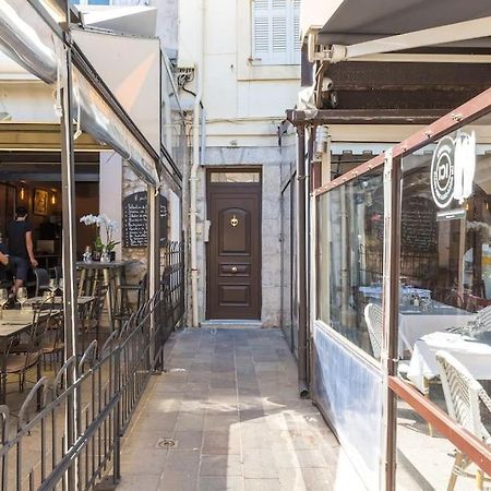 Appartement Authentique Situe En Plein Centre D'Antibes Eksteriør bilde