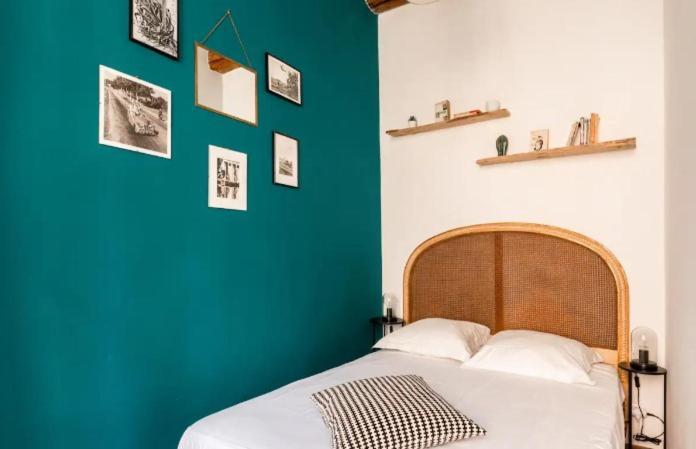 Appartement Authentique Situe En Plein Centre D'Antibes Eksteriør bilde