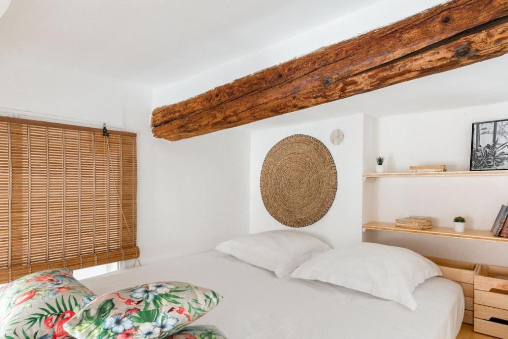 Appartement Authentique Situe En Plein Centre D'Antibes Eksteriør bilde